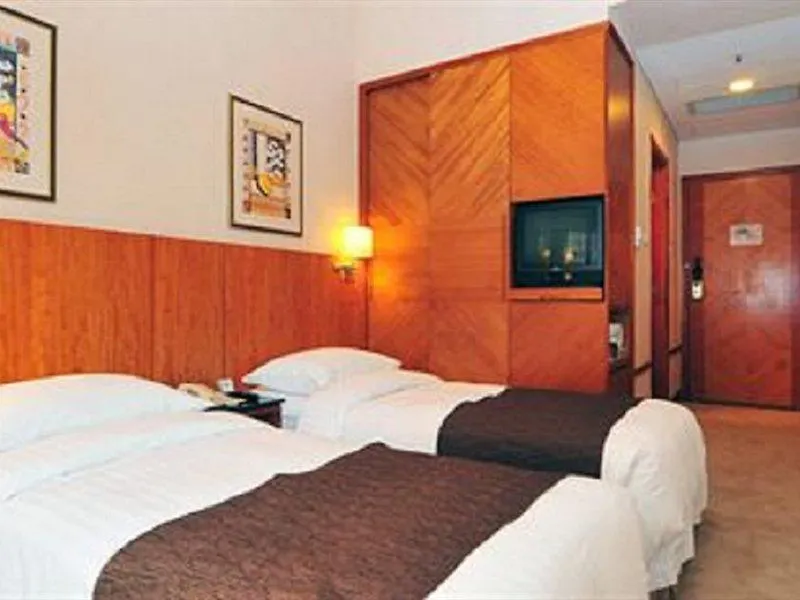 Island Pacific Hotel Hong Kong 4*,